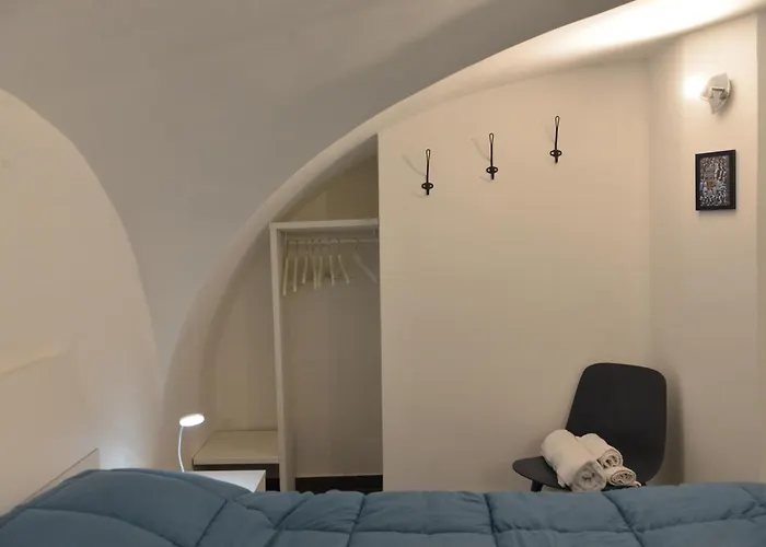 G House Apartament Katania