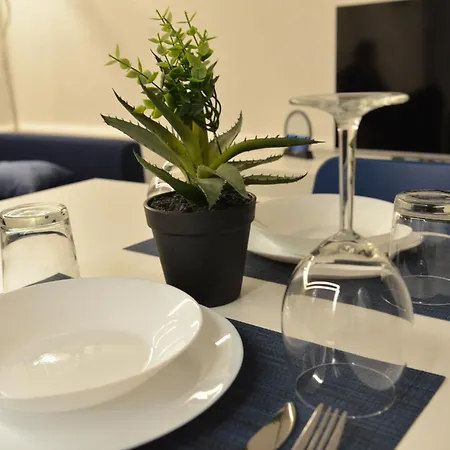 Apartment G House *